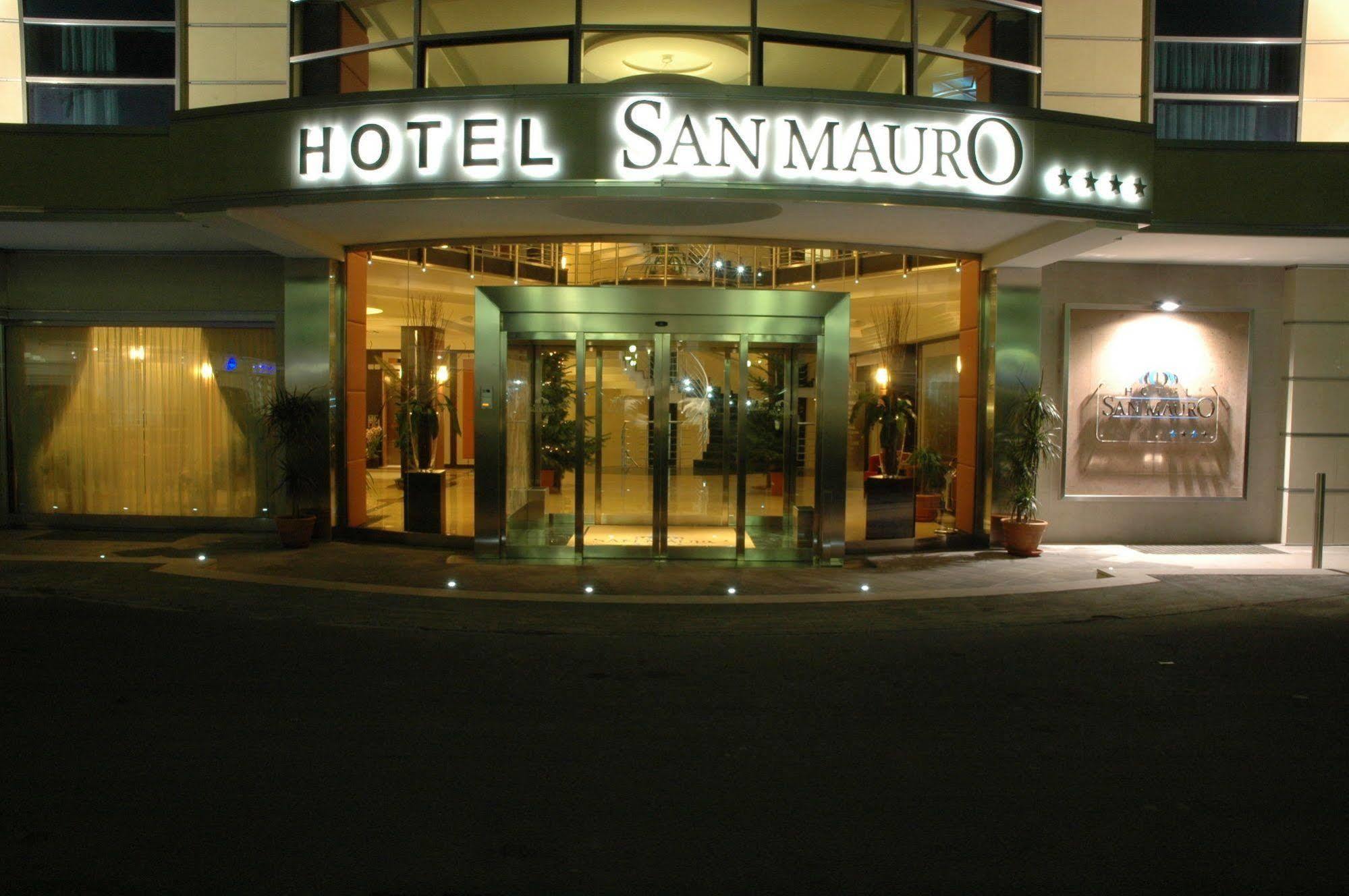 Hotel San Mauro Casalnuovo Di Napoli Exteriér fotografie